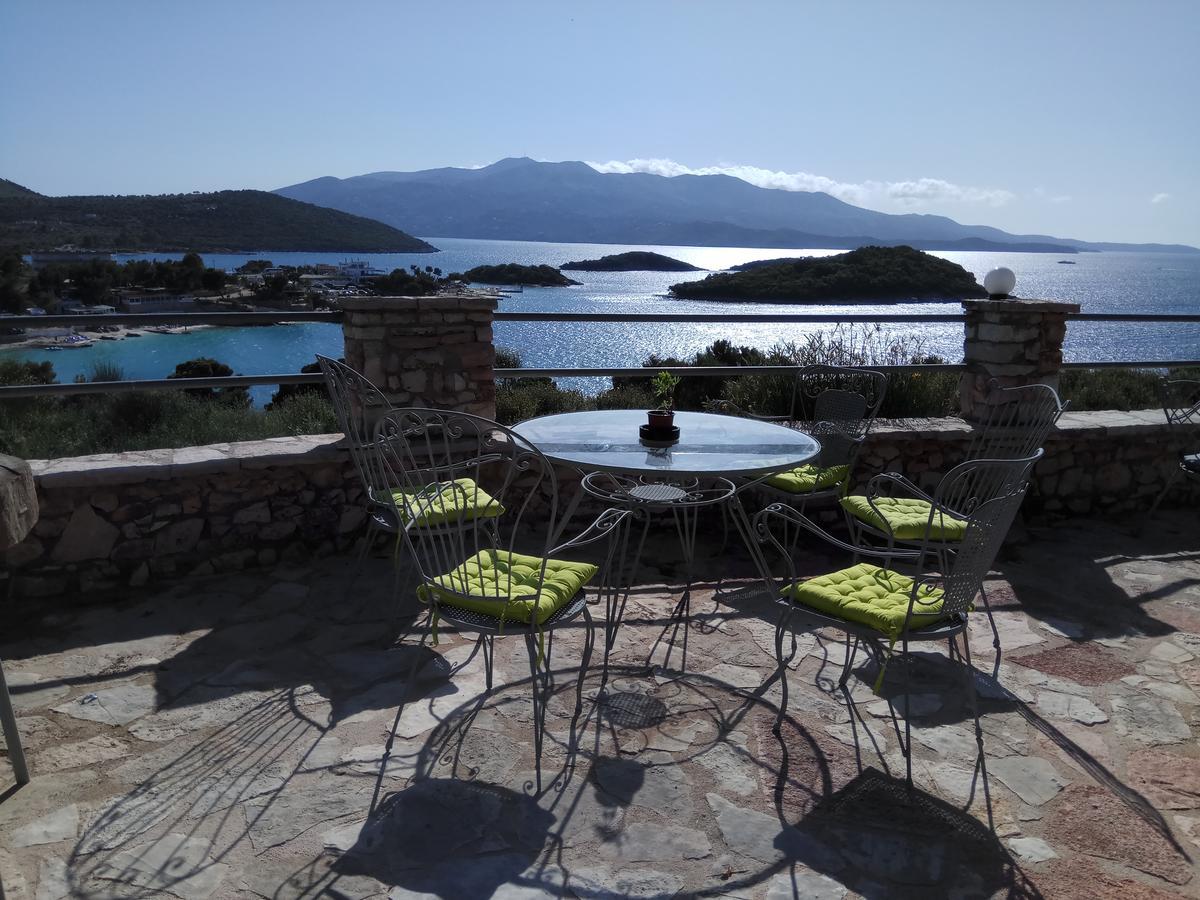 John's Guesthouse Ksamil Eksteriør billede